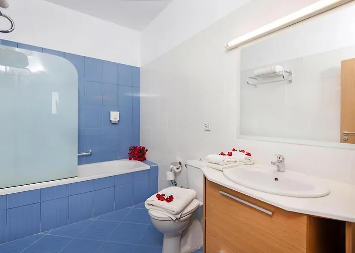 In With A Terrace Or Balcony 度假居 吉奥塔略