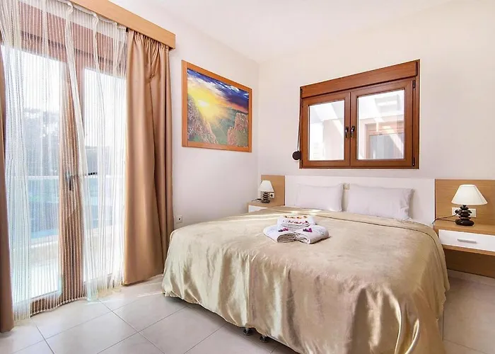 In With A Terrace Or Balcony * Kiotari