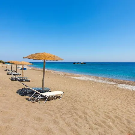 بيت للعطل In With A Terrace Or Balcony