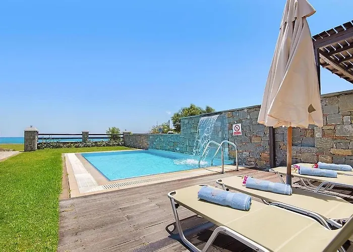 In With A Terrace Or Balcony 펜션 *